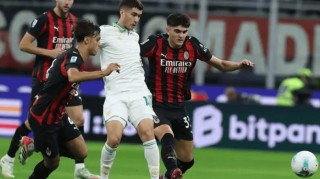 神扑救主！帕夫洛维奇一球致胜，AC米兰1-0险胜罗马，迪巴拉失点酿遗憾，米兰直逼意甲榜首