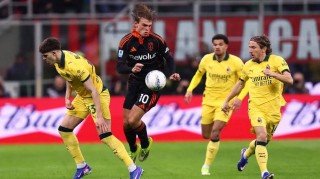 意甲最新积分榜揭晓：AC米兰1-1被科莫阻击，争冠形势骤变