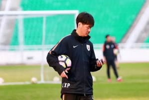 李霄鹏下课后传闻加盟法甲并挖走鲁能主力遭辟谣，真相揭晓